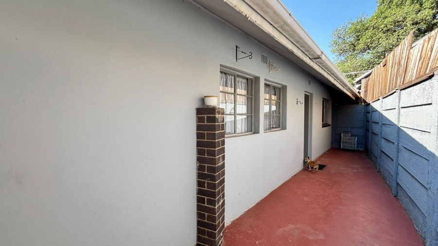 5 Bedroom Property for Sale in Parys Free State